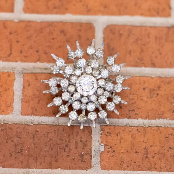 Vintage Silver Tone Star Rhinestones Silver Tone Brooch - W28 - Picture 1 of 2